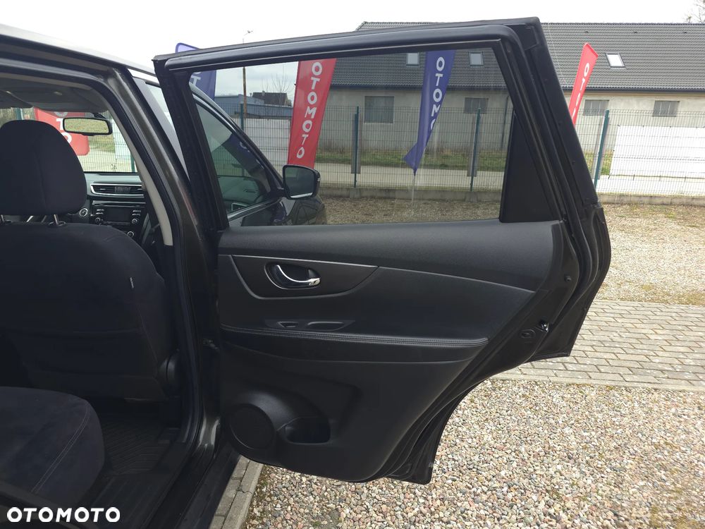Nissan X-Trail - 12