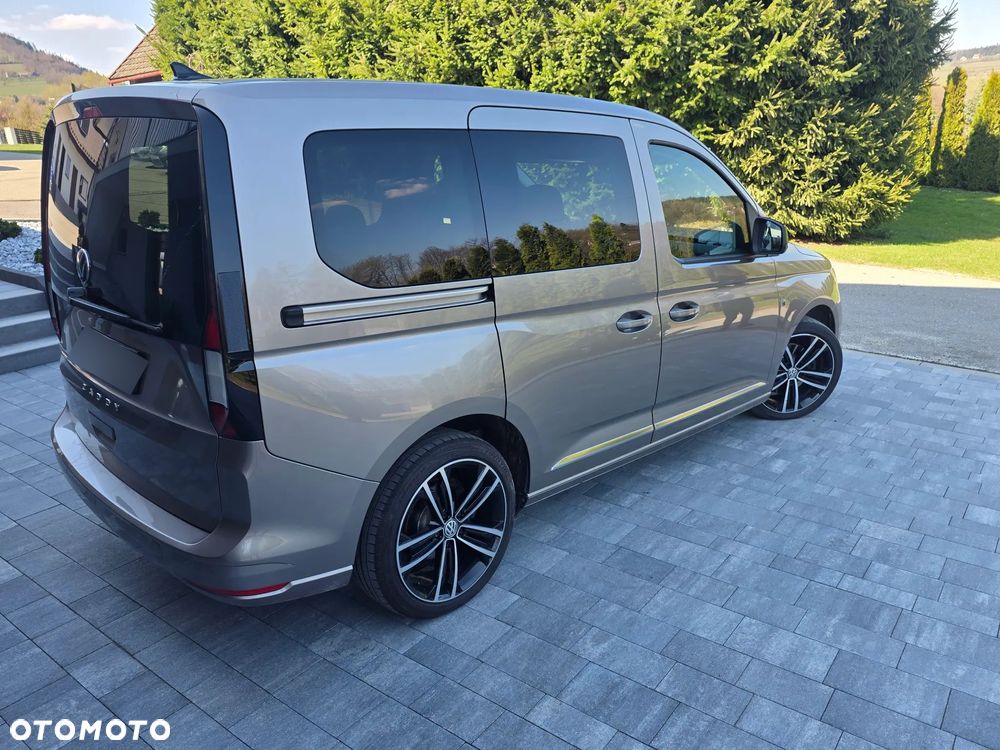 Volkswagen Caddy 2.0 TDI DSG - 17