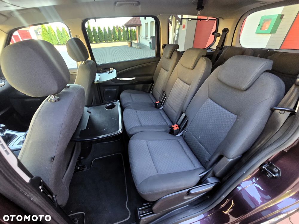 Ford Galaxy 2.0 TDCi DPF Ghia - 32
