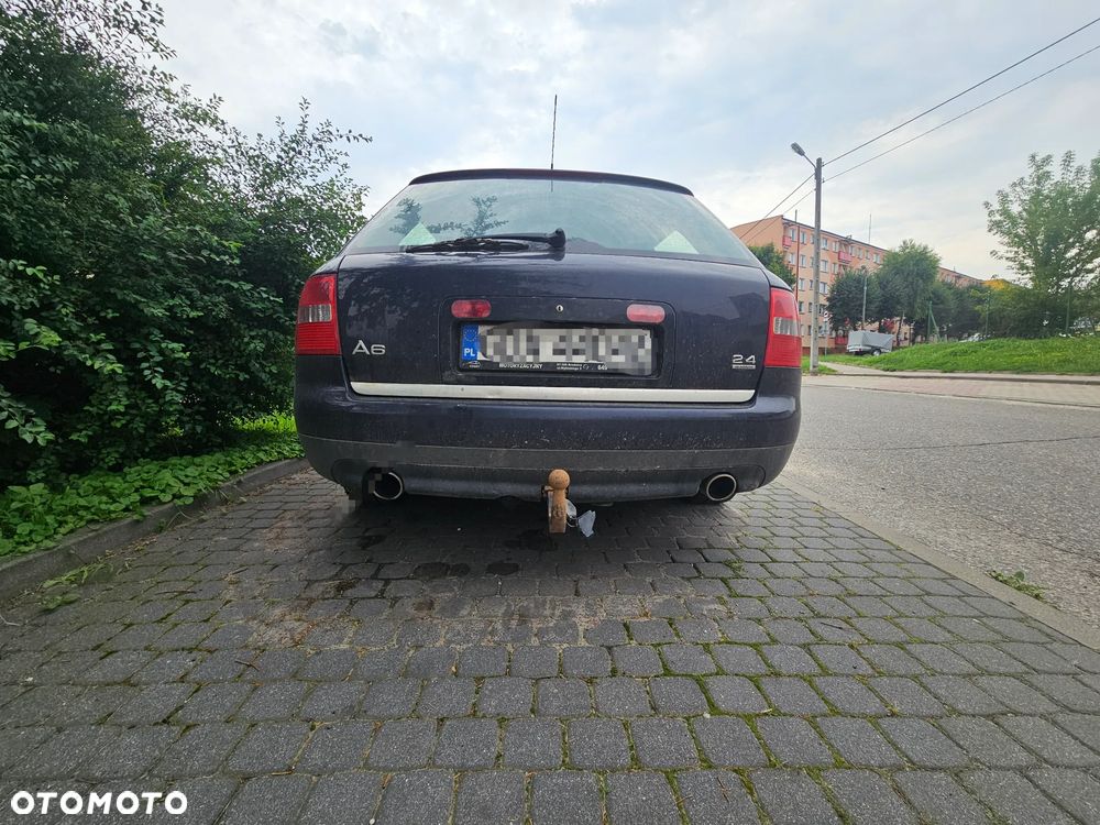 Audi A6 Avant 2.4 Quattro - 1