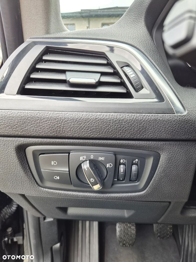 BMW Seria 1 118i Advantage - 29