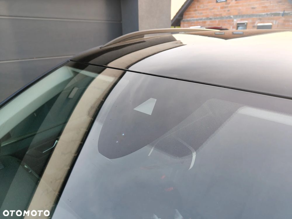 Volkswagen T-Roc 2.0 TDI SCR DSG ACTIVE - 8