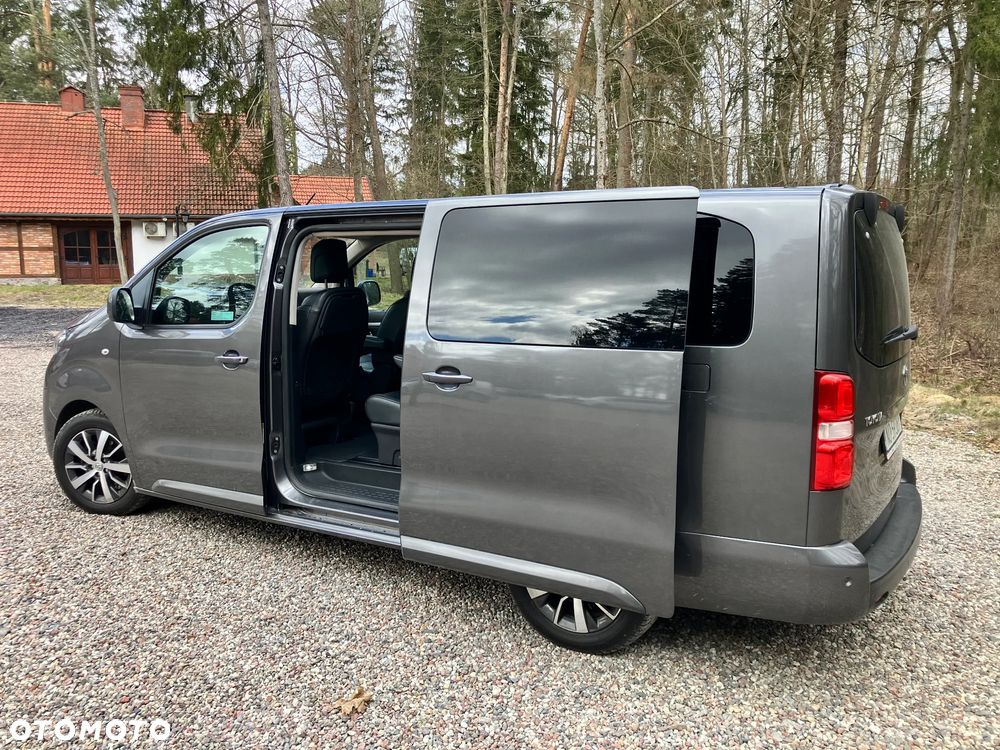 Toyota Proace Verso - 19
