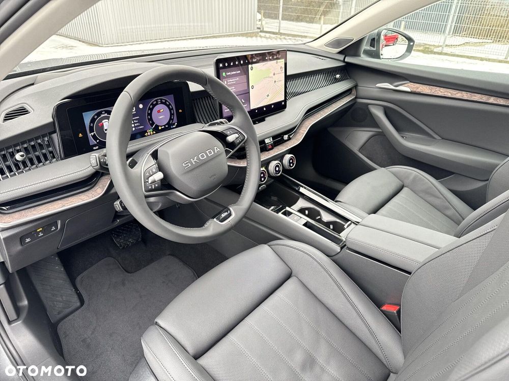 Skoda Superb 2.0 TDI SCR 4x4 L&K DSG - 16