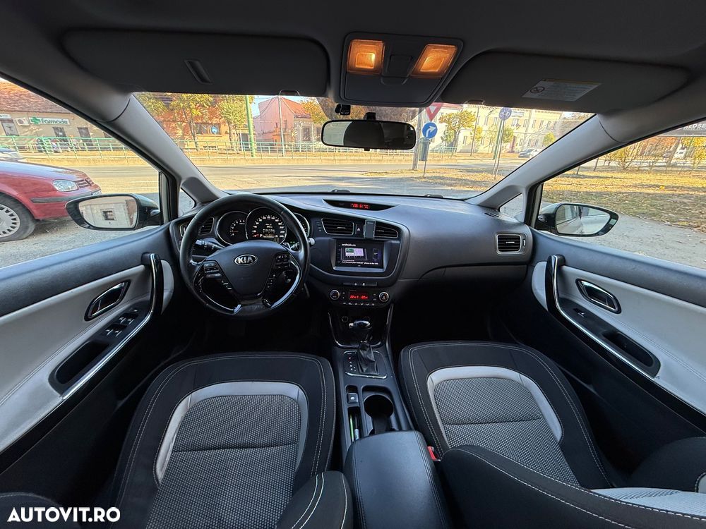 Kia Ceed - 7
