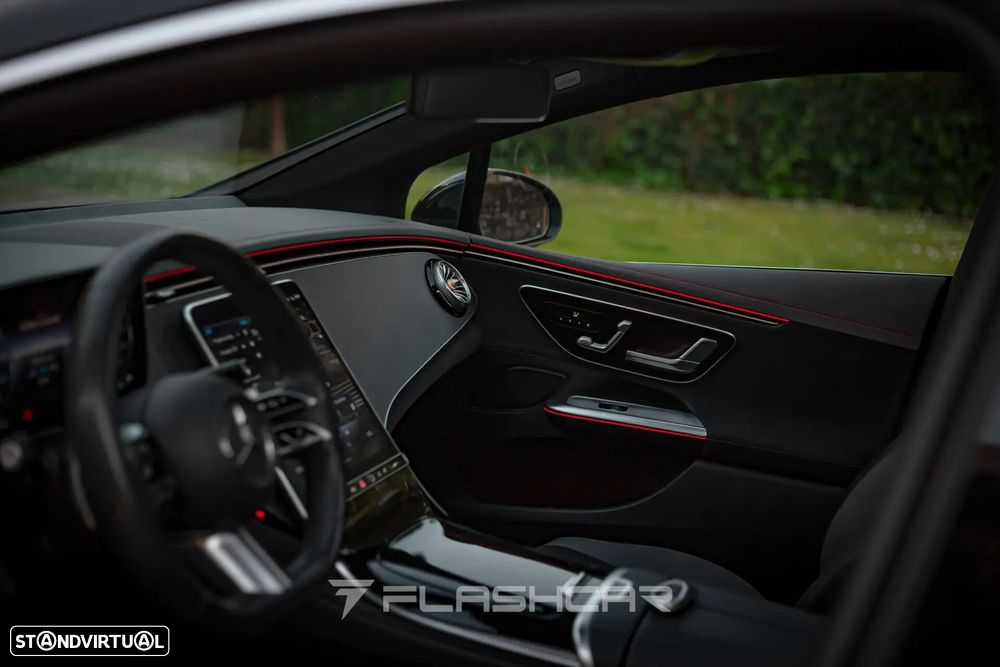 Mercedes-Benz EQE 300 Edition Electric Art - 33