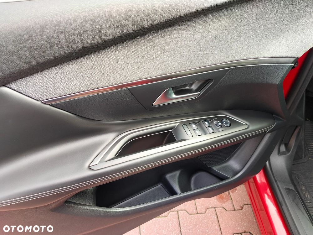 Peugeot 3008 1.5 BlueHDi Allure Pack S&S - 17