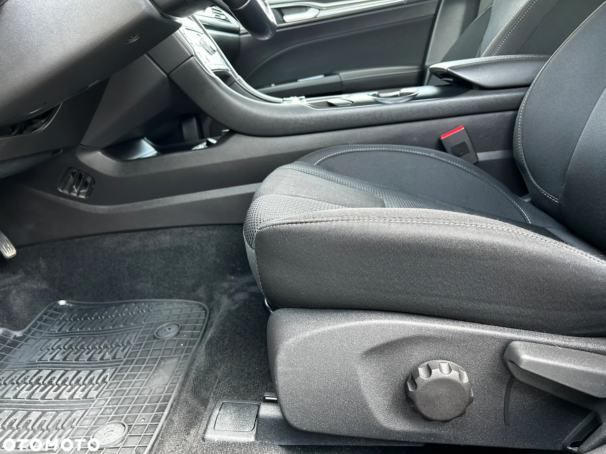 Ford Mondeo 2.0 EcoBlue Titanium AWD - 10