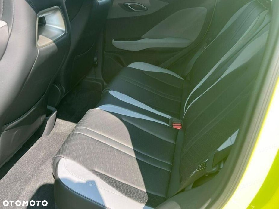 BYD Dolphin Surf - 13