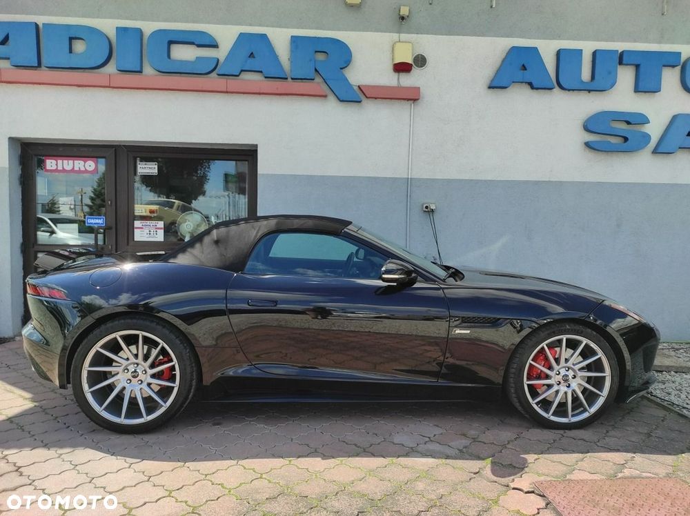 Jaguar F-Type - 9