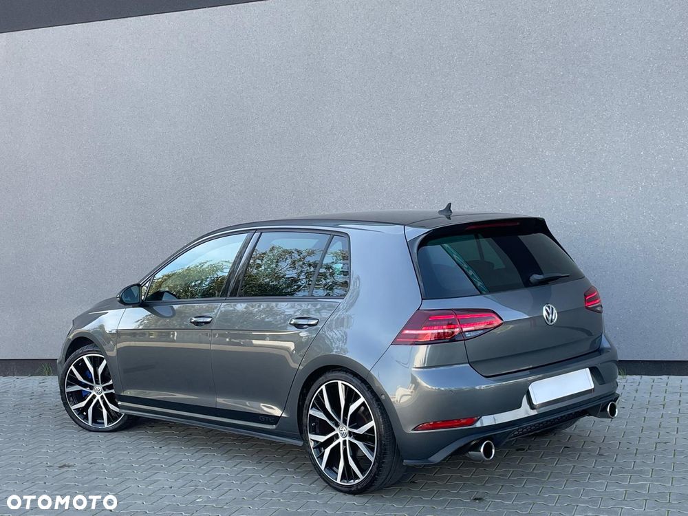 Volkswagen Golf 2018 photo 5