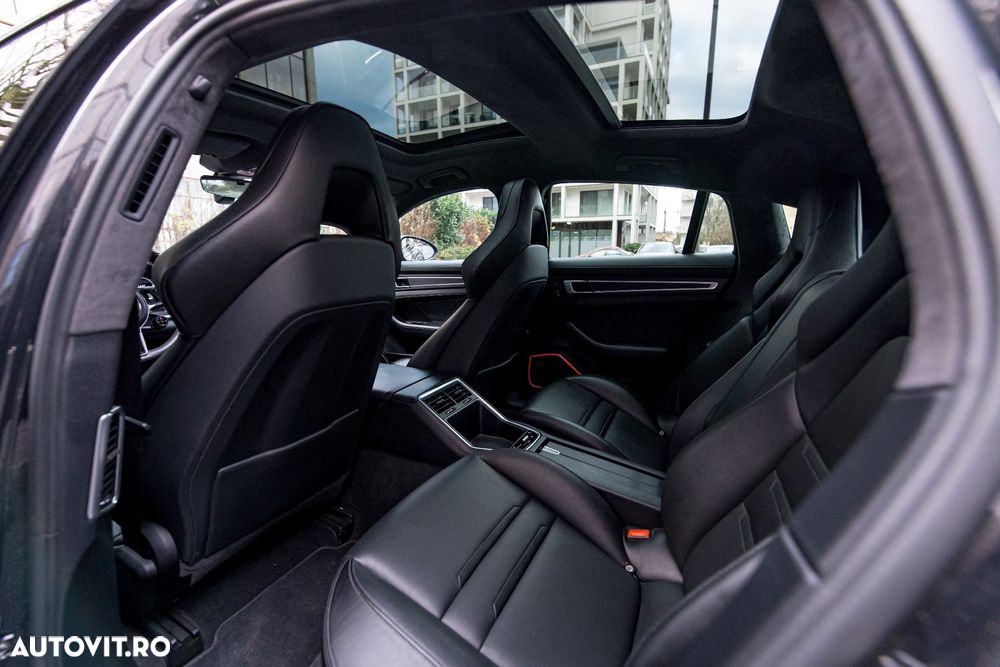 Porsche Panamera - 14
