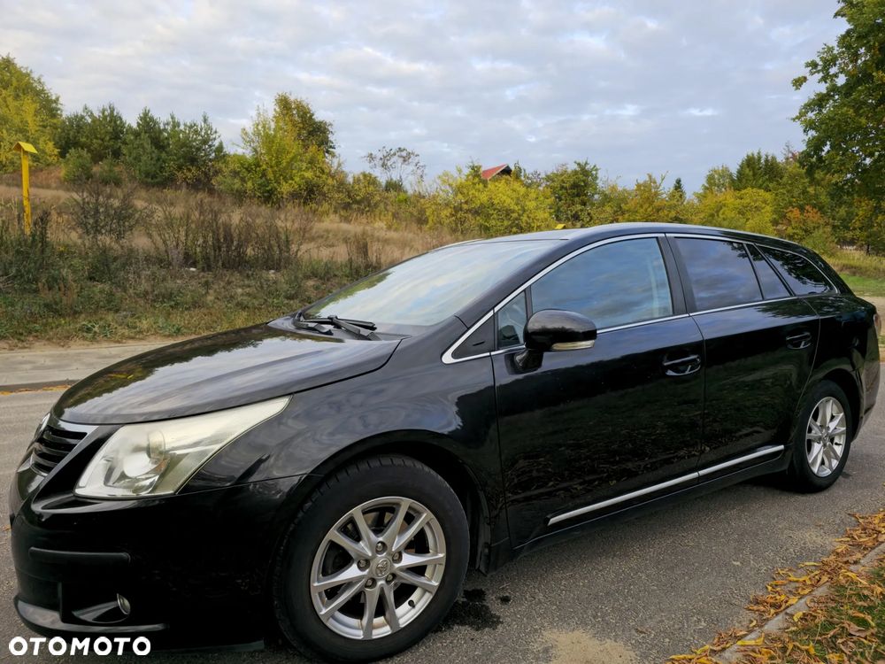 Toyota Avensis 2011 photo 5