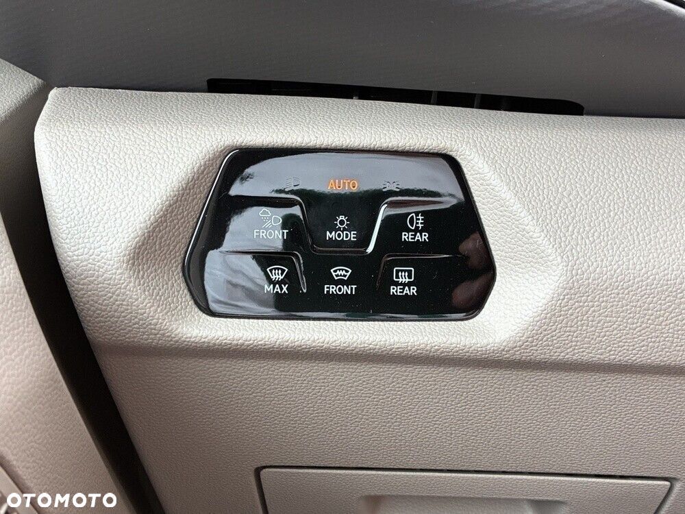 Volkswagen california Beach TOUR/BENZYNA,  5-os., 2.0 TSI 204 KM DSG (dolne i górne łóżko) - 30
