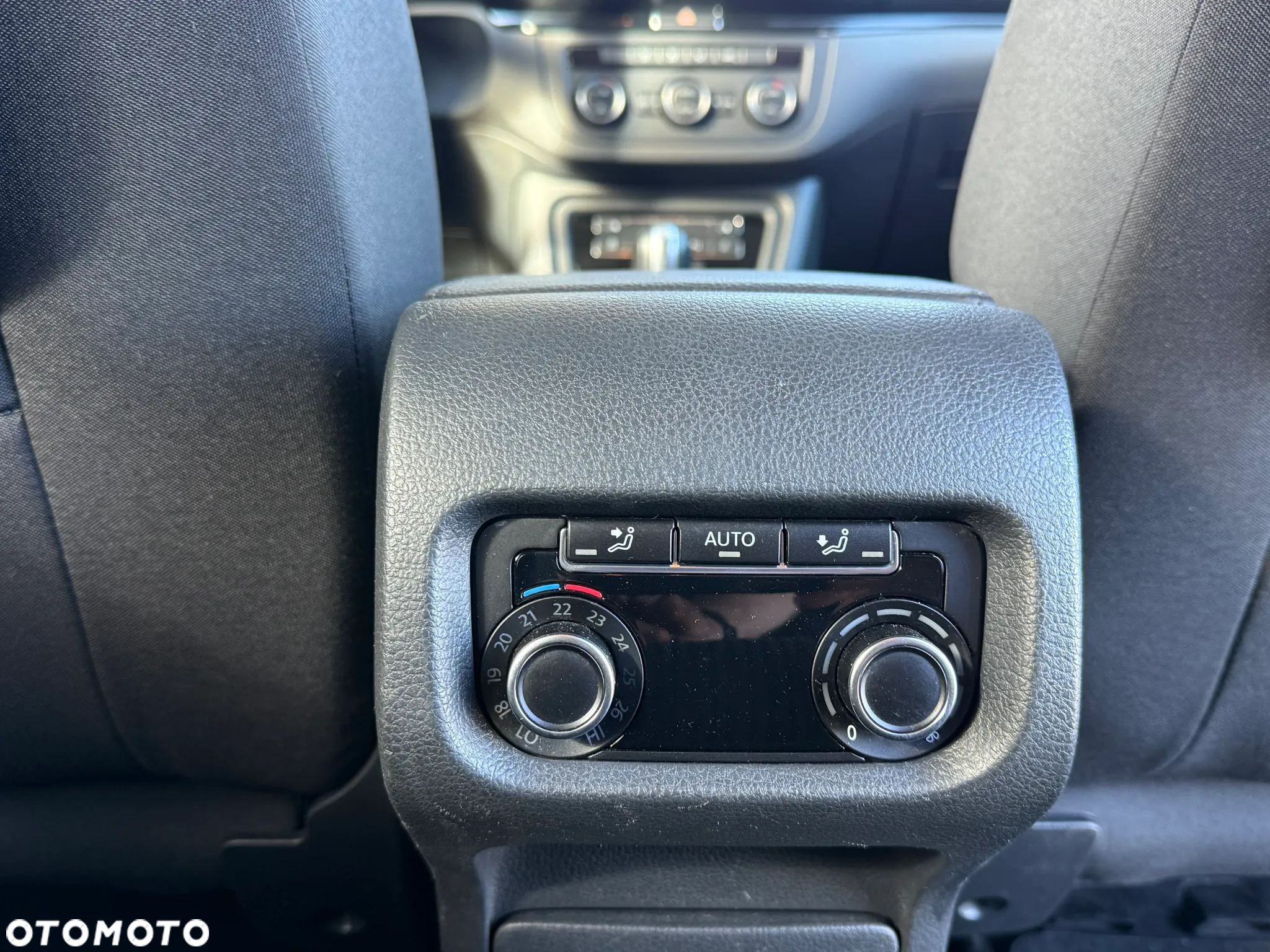 Seat Alhambra 2.0 TDI Reference DSG - 10