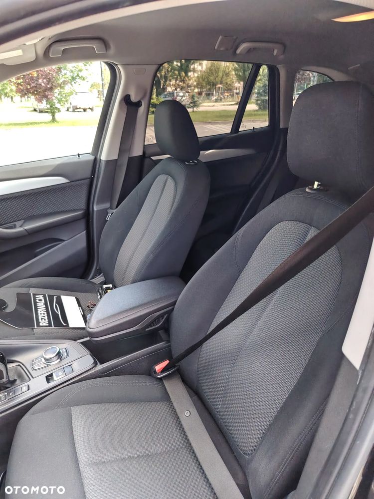 BMW X1 xDrive18d Business Edition - 12