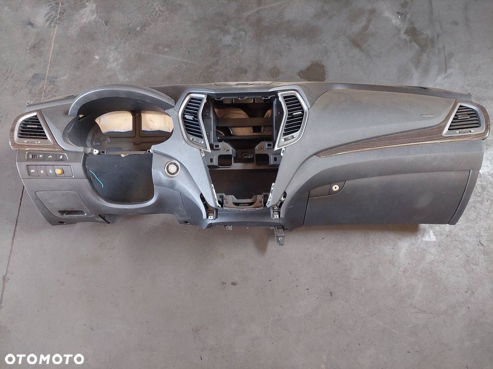 ZESTAW POSTRZAŁOWY HYUNDAI SANTA FE III - 8