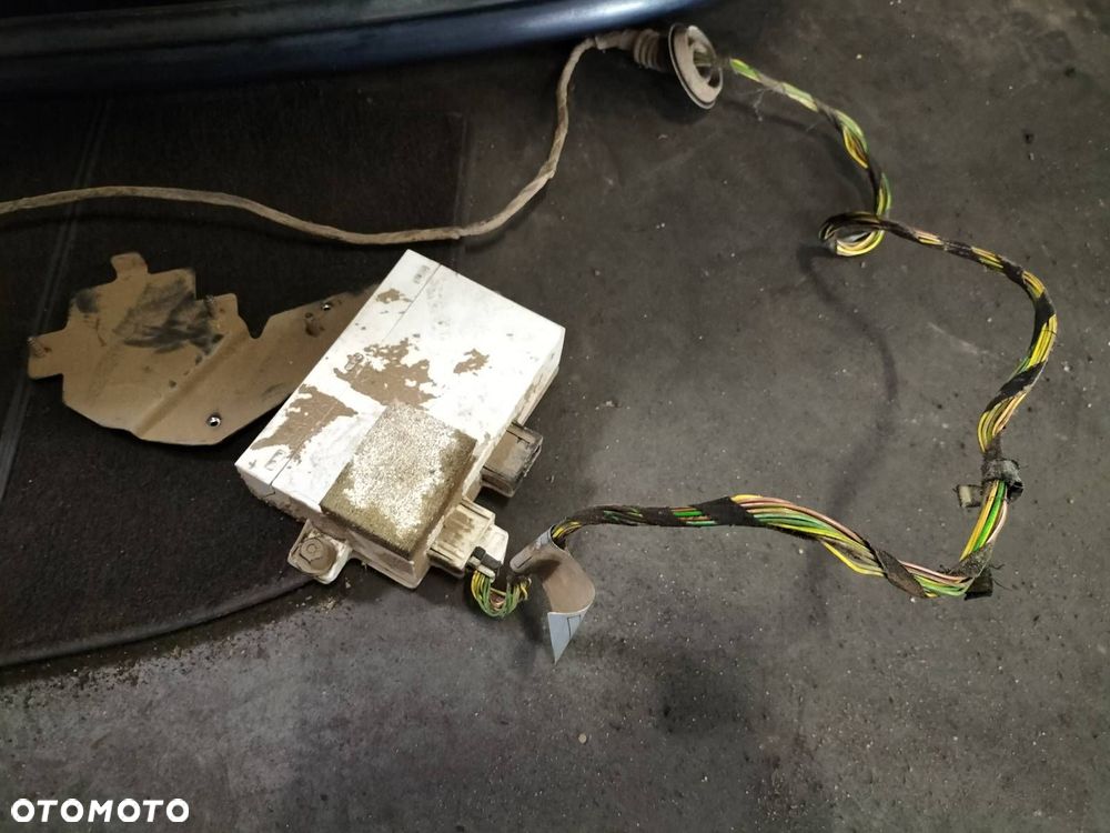 KOMPLETNY TYŁ KLAPA BAGAŻNIKA ZDERZAK TYŁ LAMPY BMW E46 263/5 DUNKELBLAU - 4