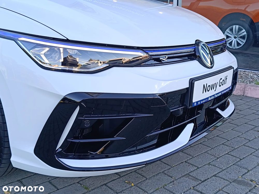 Volkswagen Golf Variant - 26