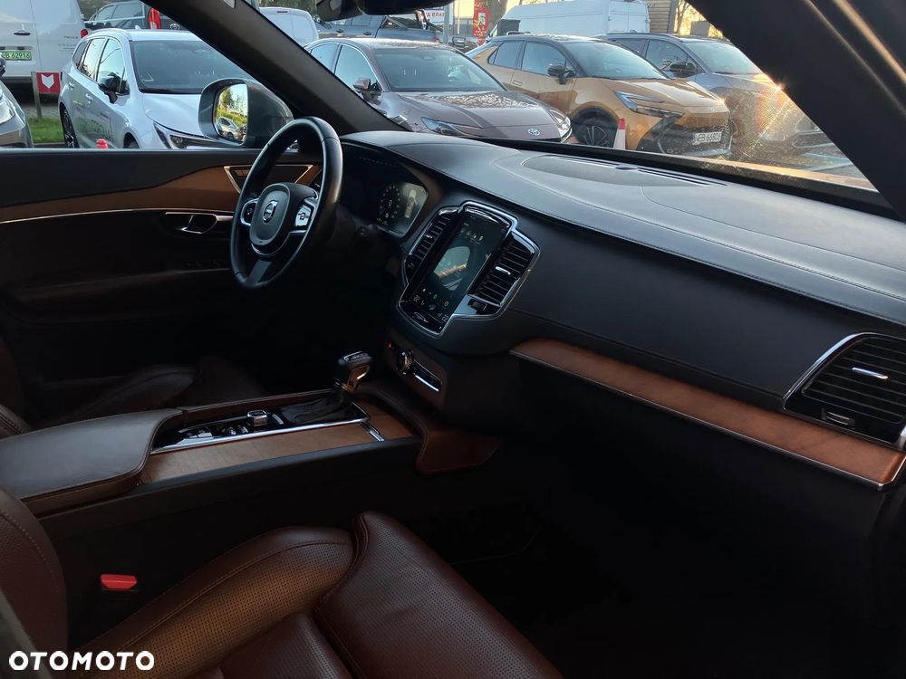 Volvo XC 90 D5 AWD Inscription - 18