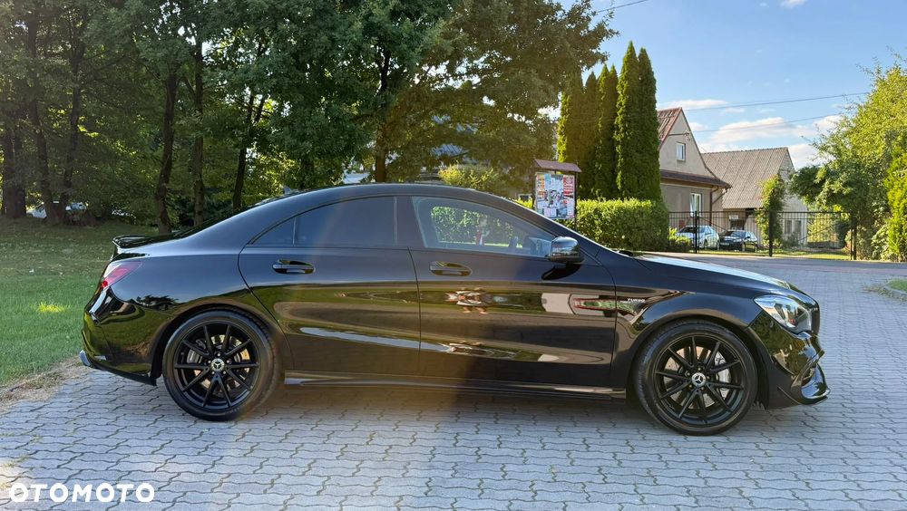 Mercedes-Benz CLA AMG 45 4-Matic - 12