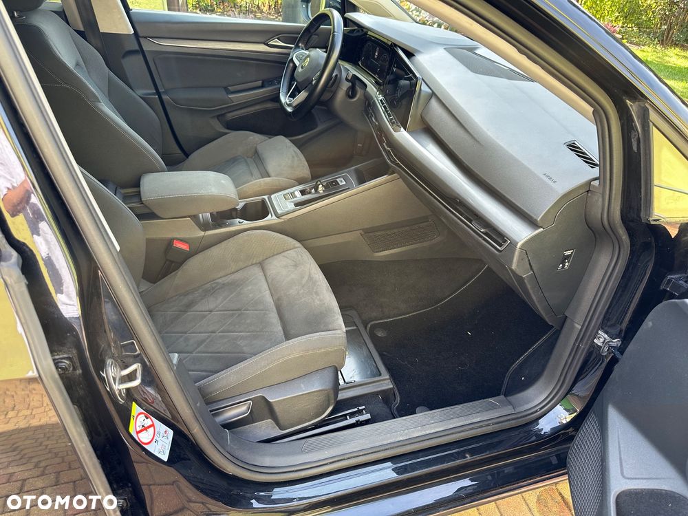 Volkswagen Golf - 15