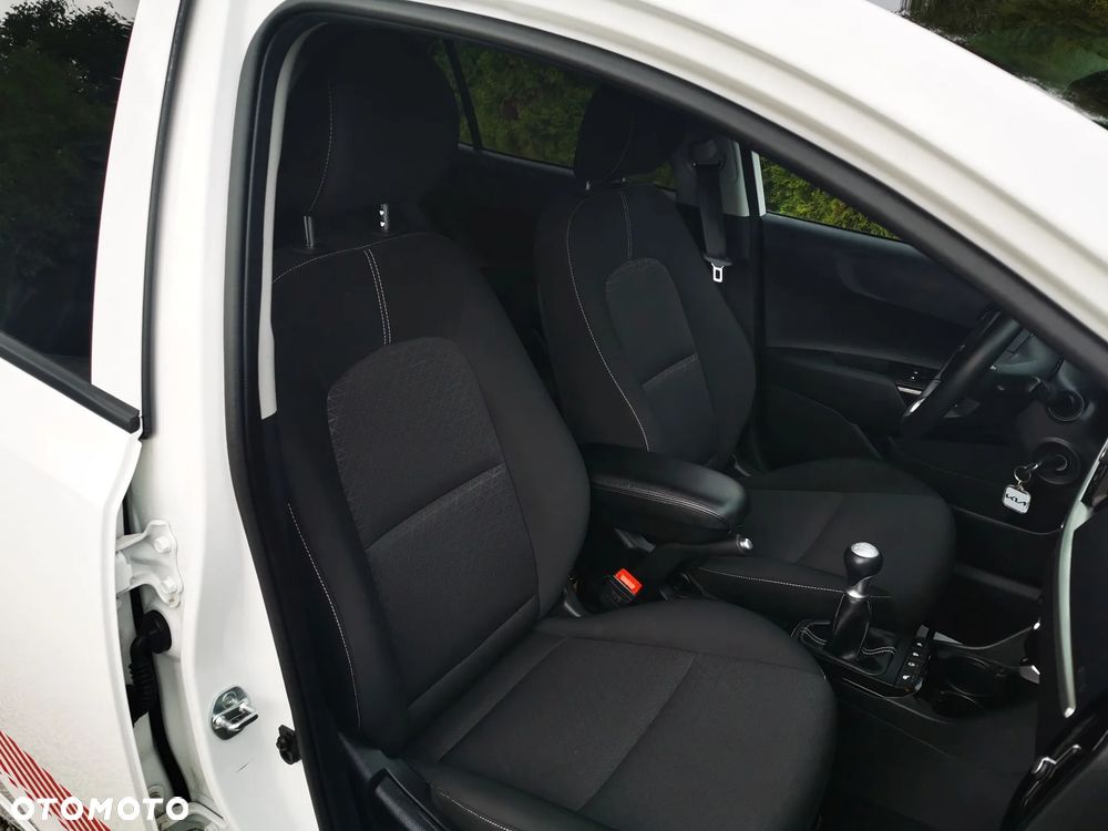 Kia Picanto 1.0 Dream-Team Edition - 26