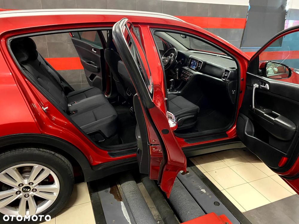 Kia Sportage 1.6 GDI 2WD VISION - 19