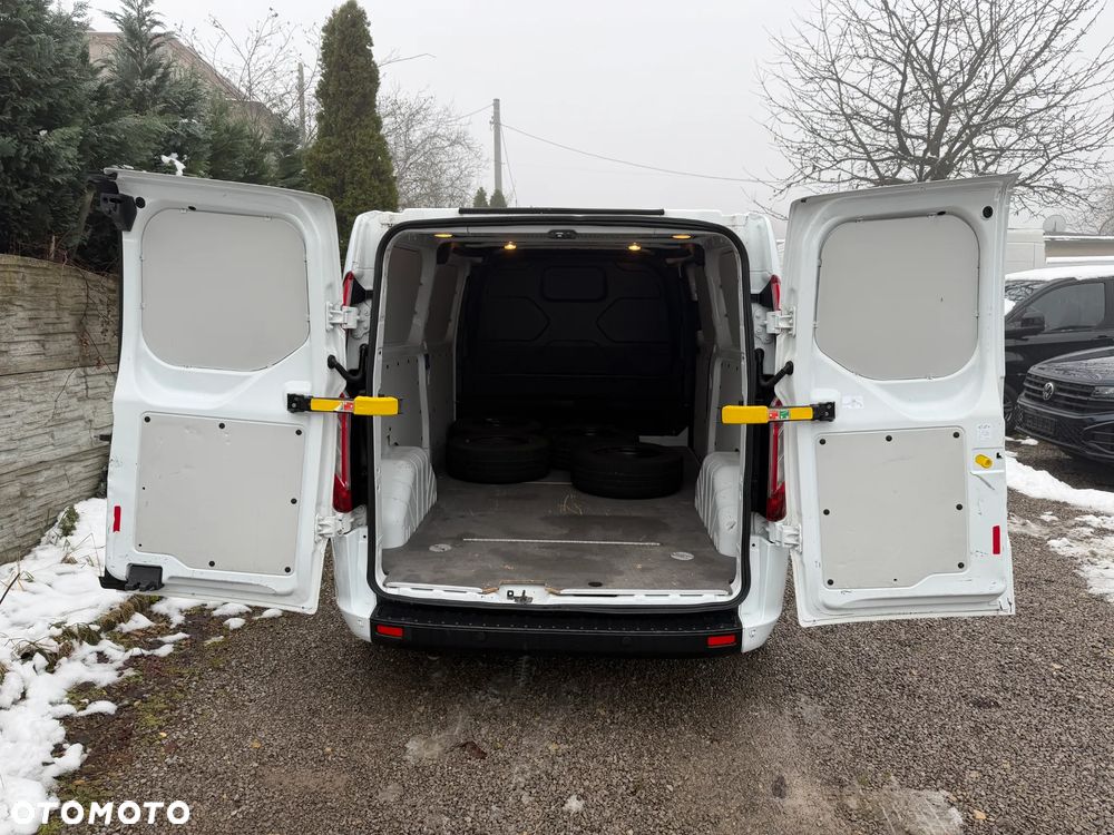 Ford Transit Custom Lift L2H1 2.0Tdci  2018r Klima Kamera Esp Euro 6 Pdc Przod Tyl Oryginalny  Led Tempomat Skórzana Kierownica Furgon Blaszak - 29