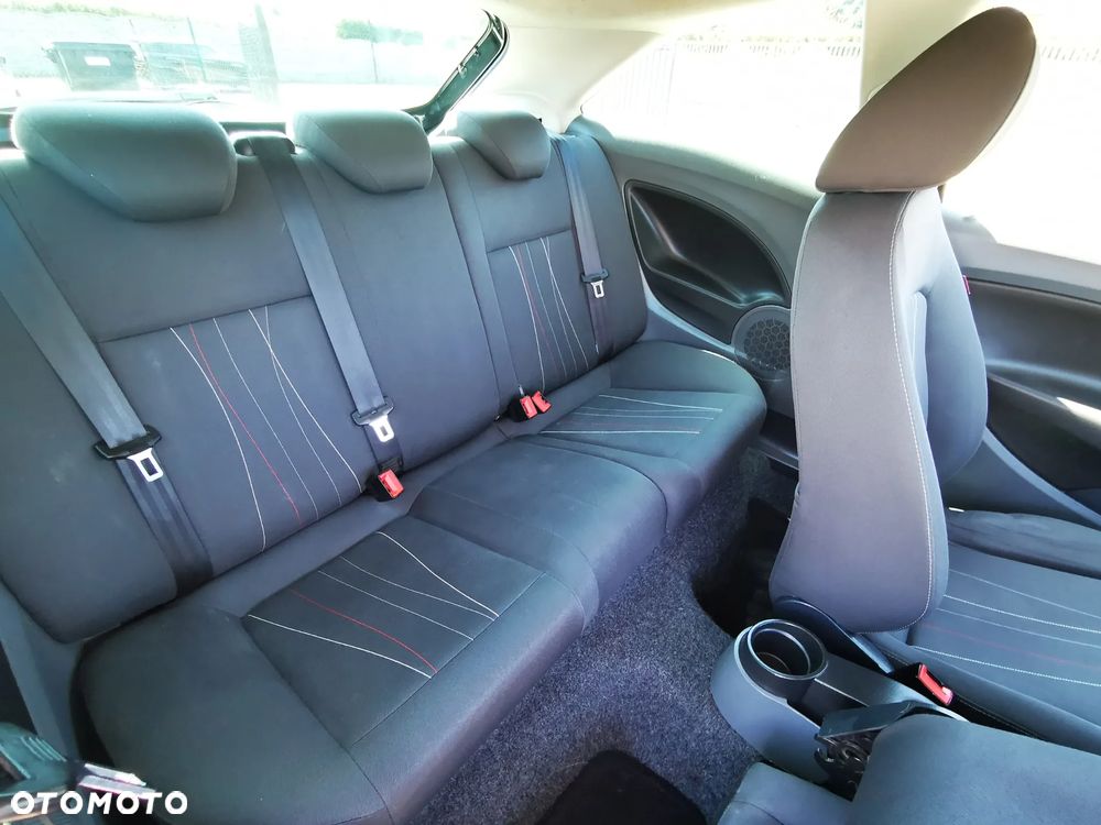 Seat Ibiza SC 1.4 16V Reference - 14