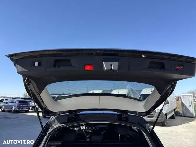 Mercedes-Benz GLC 300 4MATIC - 16