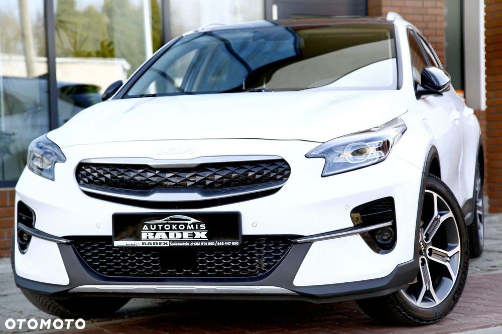 Kia XCeed - 19