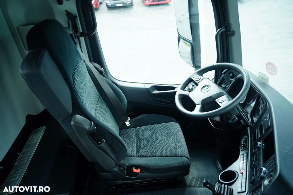 Mercedes-Benz AROCS 2658 / BASCULATOR 3 LATE / SARCINĂ UTILĂ 14 TONE / JANTE DIN ALIAJ / EURO 6 / - 32