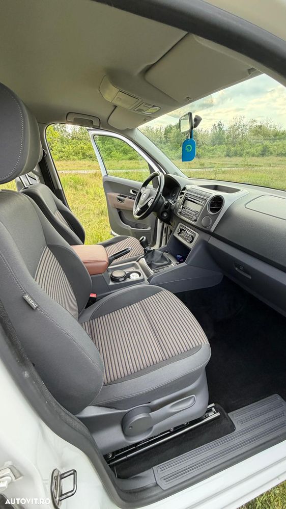 Volkswagen Amarok - 14