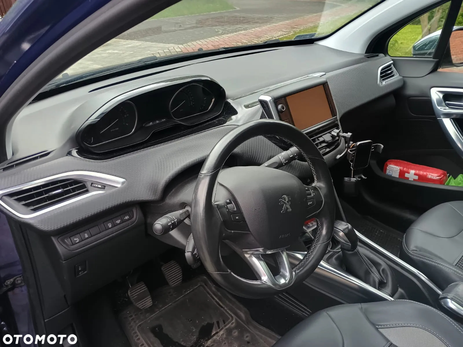 Peugeot 2008 1.6 VTi Allure - 9