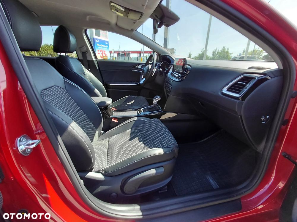 Kia Ceed 1.5 T-GDI Tribute DCT - 24