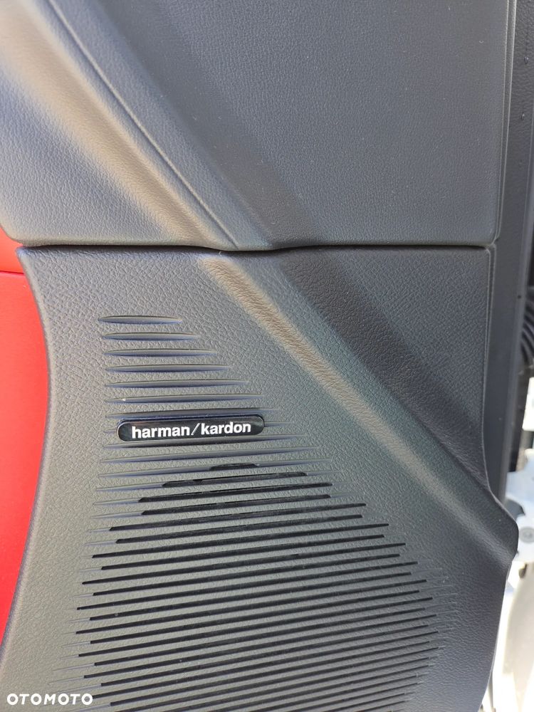 Dodge Challenger 6.4 Scat Pack Widebody - 21