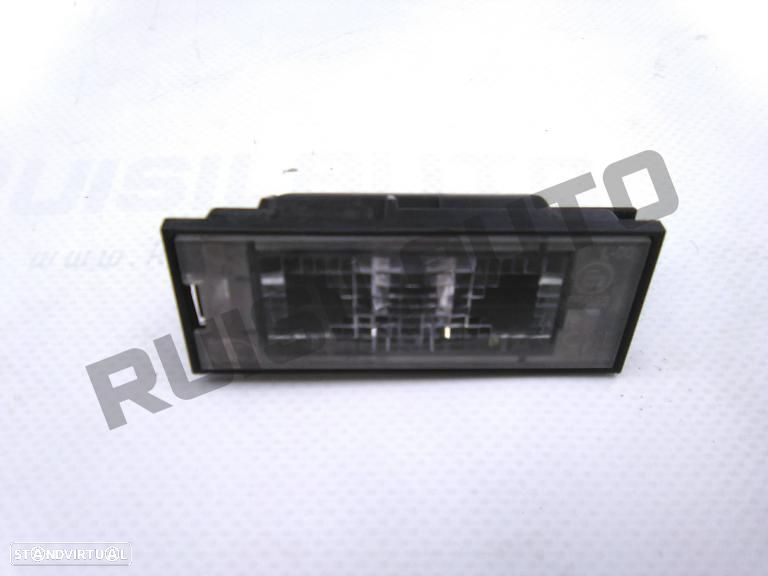 Farolim De Matricula Direito  Renault Clio Iv [2012_2019] 1.5 D - 1