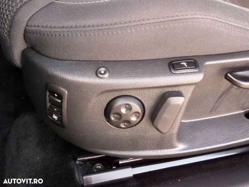 Volkswagen Passat CC 2.0 TDI DSG Exclusive - 5