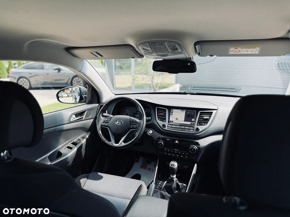 Hyundai Tucson blue 1.7 CRDi 2WD Style - 19