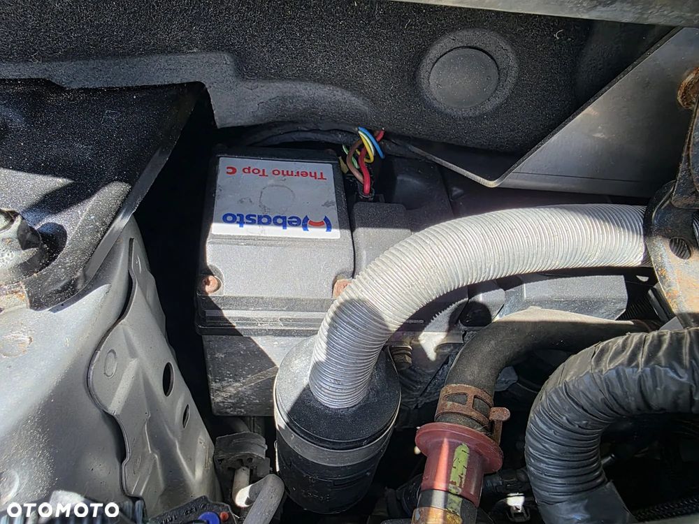 Toyota RAV4 2.2 D-4D Sol 180 - 16