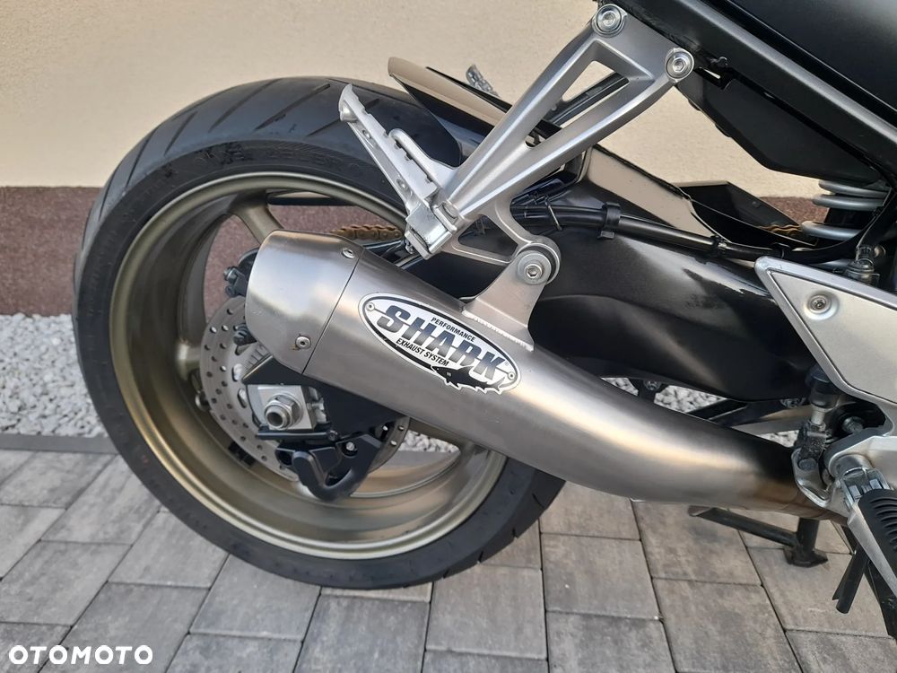 Yamaha FZ - 13