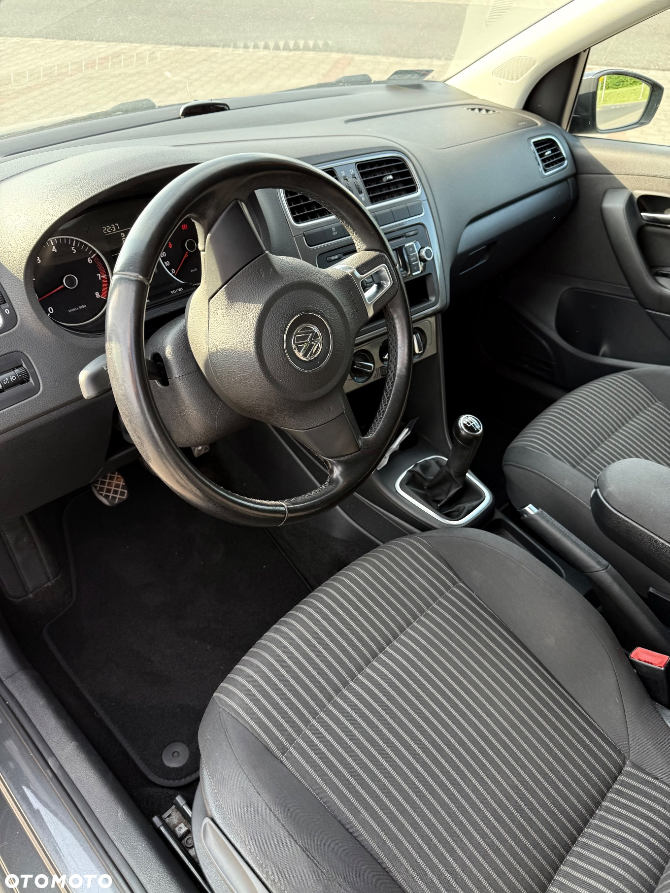 Volkswagen Polo 1.2 TSI Highline - 8