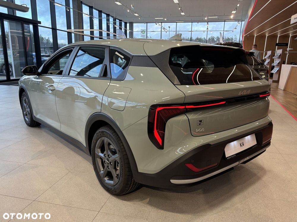 Kia K4 - 4