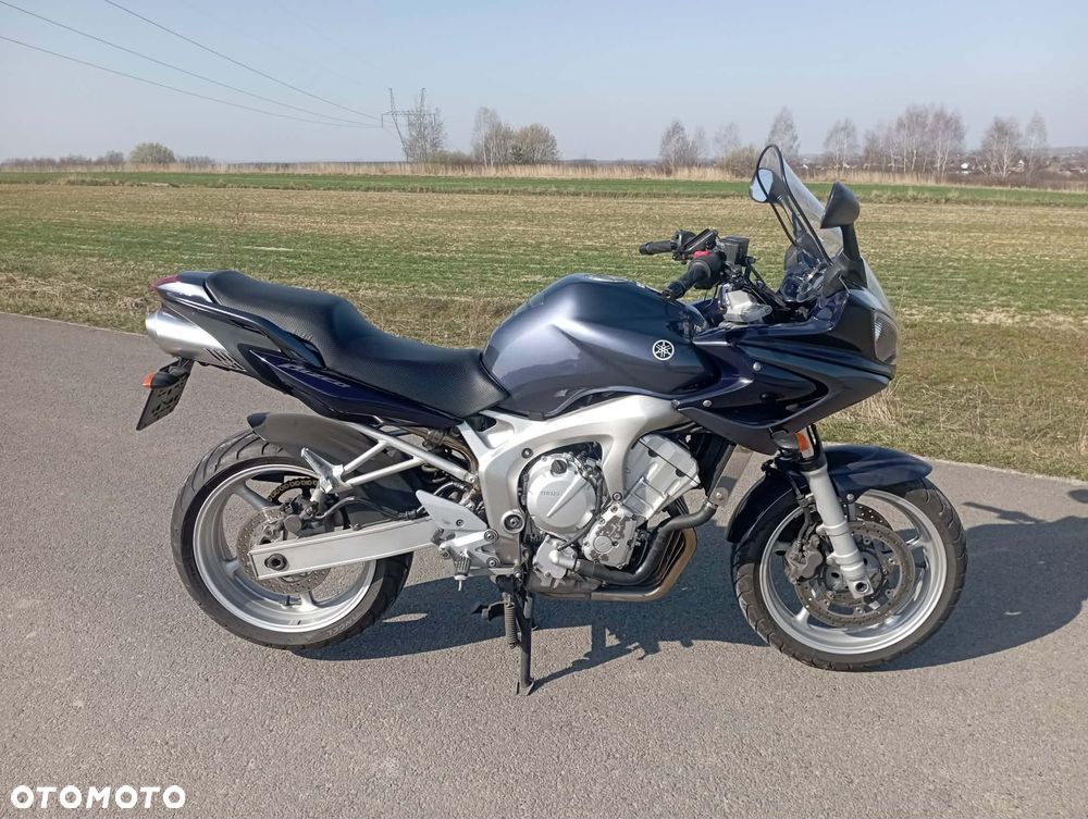 Yamaha FZ6 - 16