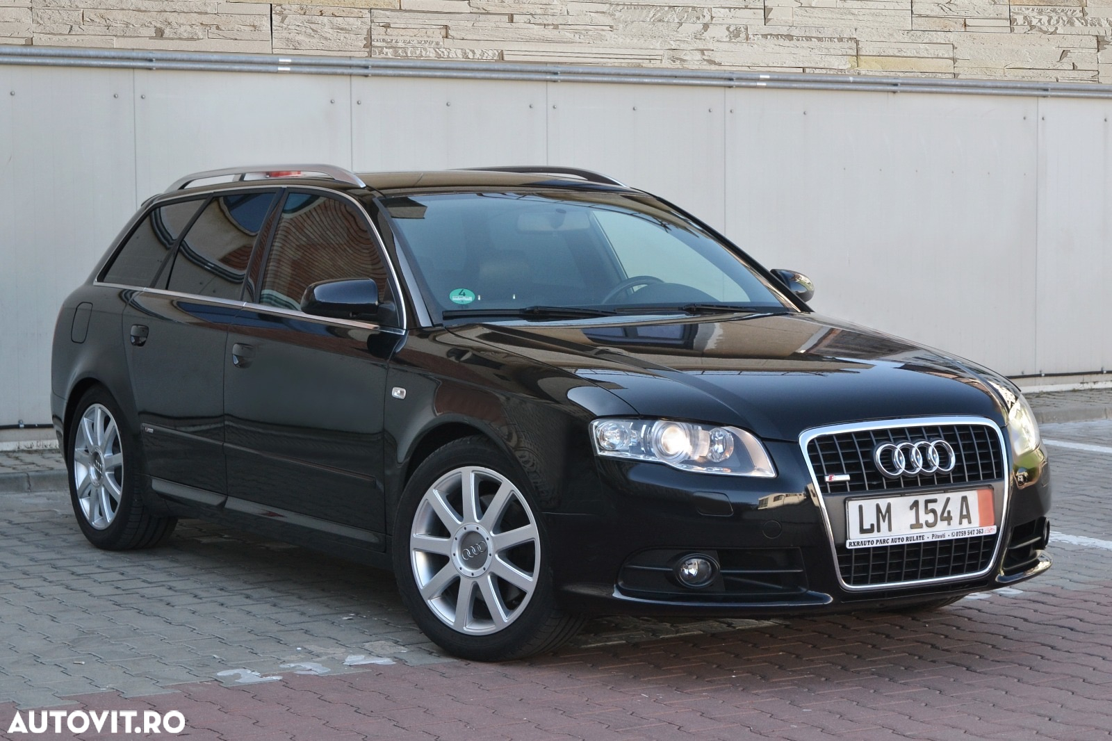 Audi A4 2.0 TDI Quattro Avant - 9