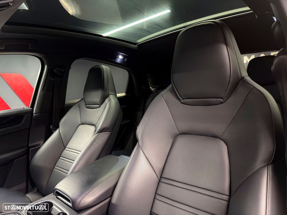 Porsche Cayenne Coupé - 7