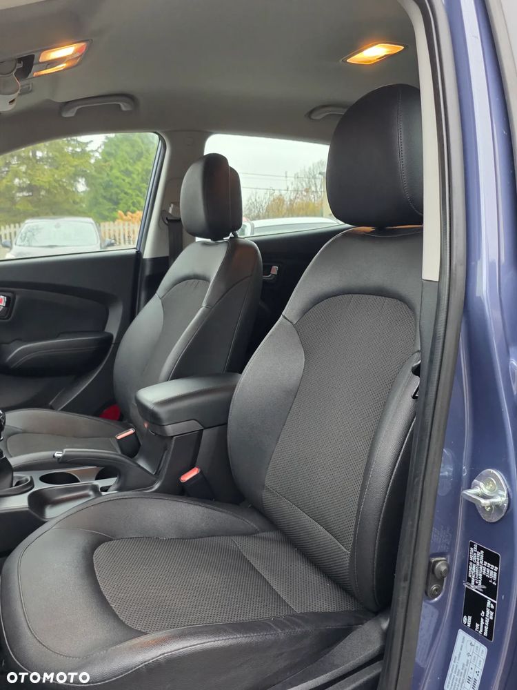 Hyundai ix35 1.7 CRDi 2WD blue Finale - 15