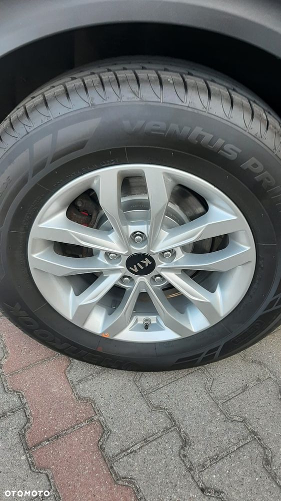 Kia Sportage 1.6 GDI 2WD ISG Spirit - 31