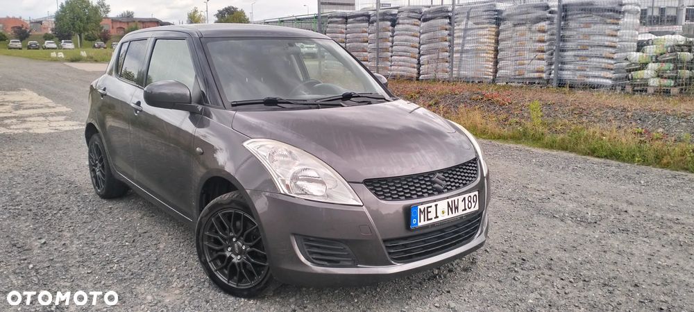 Suzuki Swift - 3